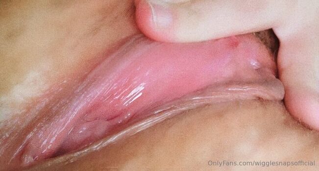 wigglesnaps Leaked Nude OnlyFans (Photo 7)