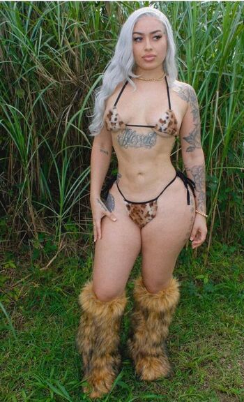 WilliaLizLopez Leaked Nude OnlyFans (Photo 1)