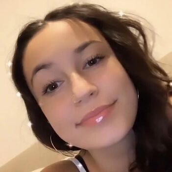 Willow Jade Leaked Nude OnlyFans (Photo 5)