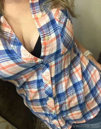 Willow Sole Leaked Nude OnlyFans (Photo 22)