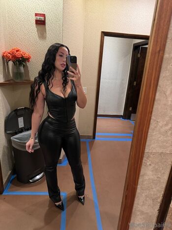 WoeAlexandra