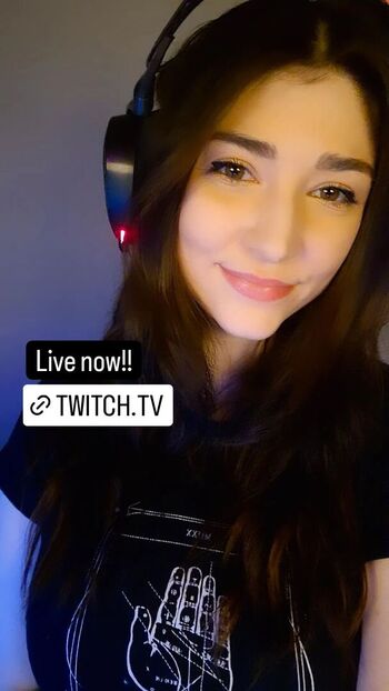 Wolfabelle Leaked Nude OnlyFans (Photo 415)