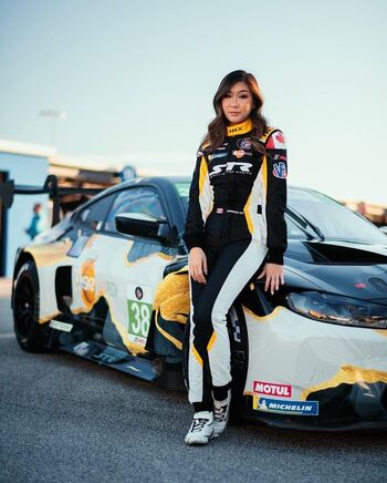 Women Motorsports Leaked Nude OnlyFans (Photo 4)
