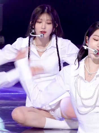 WomenK-pop