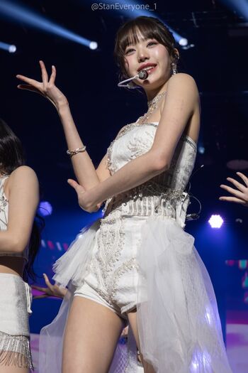 WomenK-pop