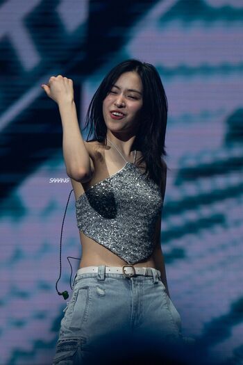 WomenK-pop