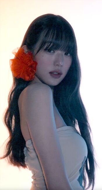WomenK-pop