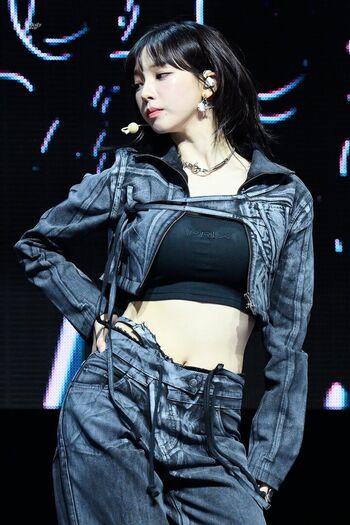 WomenK-pop