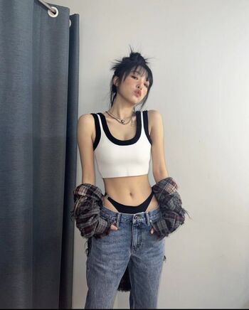 WomenK-pop