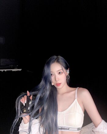 WomenK-pop