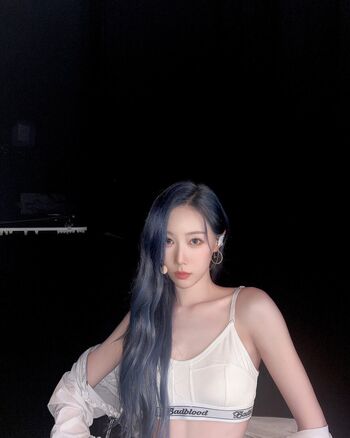 WomenK-pop