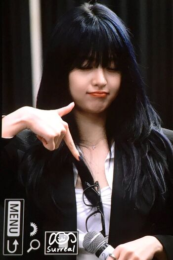 WomenK-pop