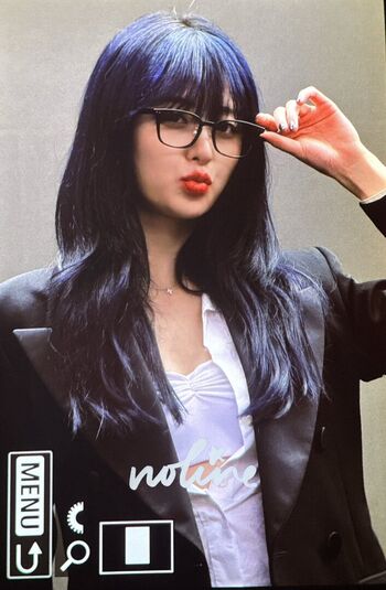 WomenK-pop