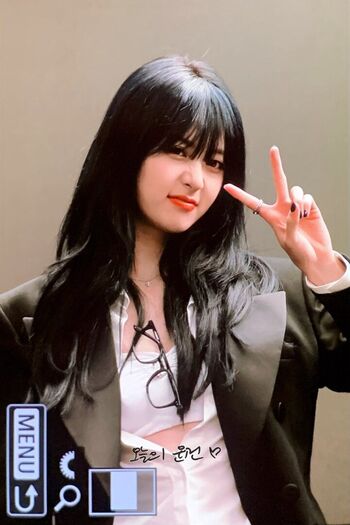 WomenK-pop