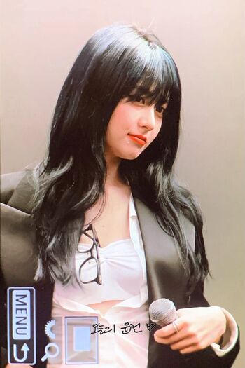 WomenK-pop
