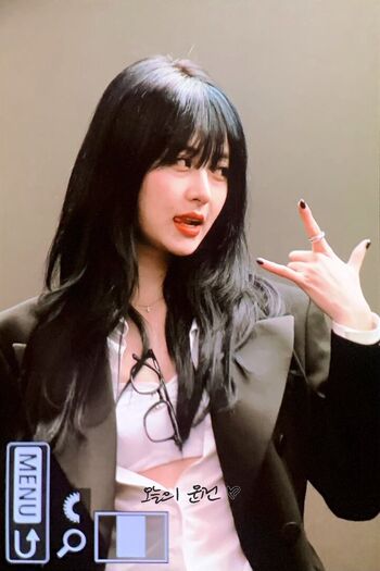WomenK-pop