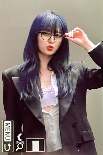 WomenK-pop