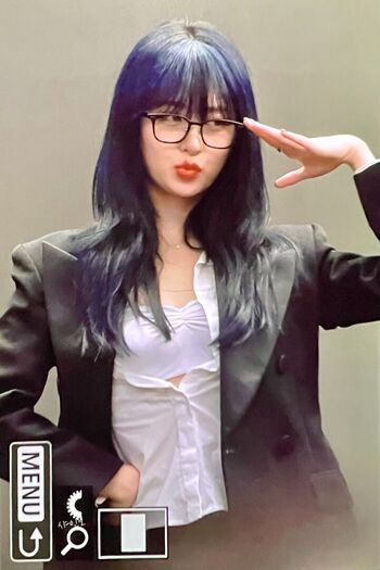 WomenK-pop