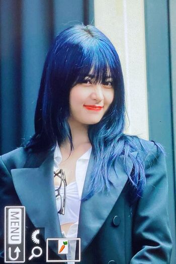 WomenK-pop