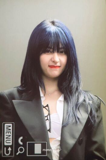 WomenK-pop