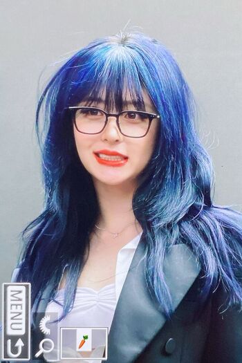 WomenK-pop