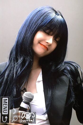 WomenK-pop