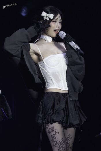 WomenK-pop
