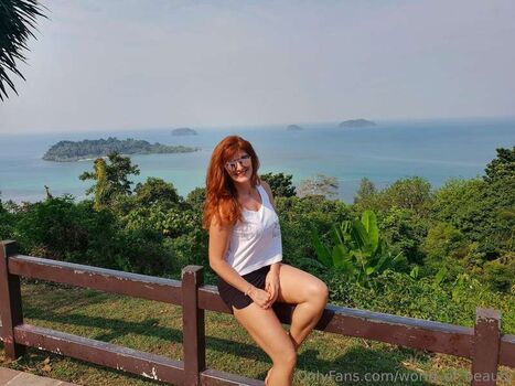 World Beauty Leaked Nude OnlyFans (Photo 29)