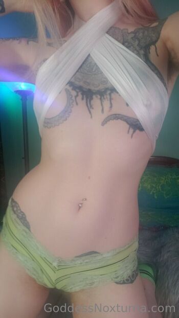 worshipgoddessnoxturna Leaked Nude OnlyFans (Photo 29)