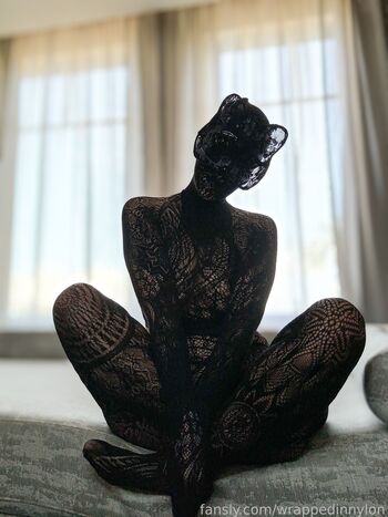 wrappedinnylon Leaked Nude OnlyFans (Photo 1)