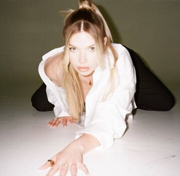 Wynne Leaked Nude OnlyFans (Photo 2)