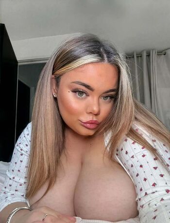 xbunny_rosex Leaked Nude OnlyFans (Photo 3)
