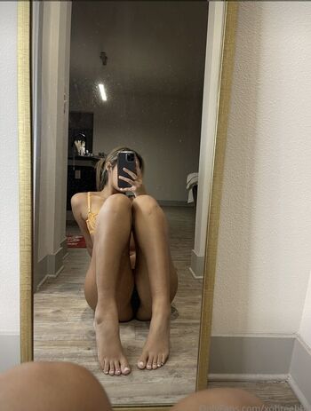 xobreebby Leaked Nude OnlyFans (Photo 36)