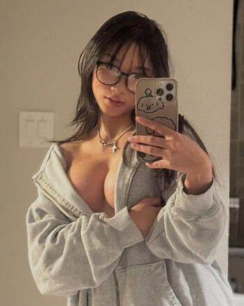 Xoey Li