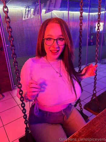 XtraSpicyEm Leaked Nude OnlyFans (Photo 5)
