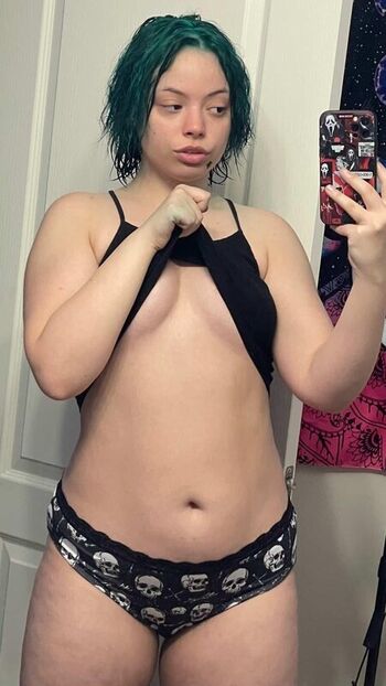 xwickedstaryx Leaked Nude OnlyFans (Photo 2)