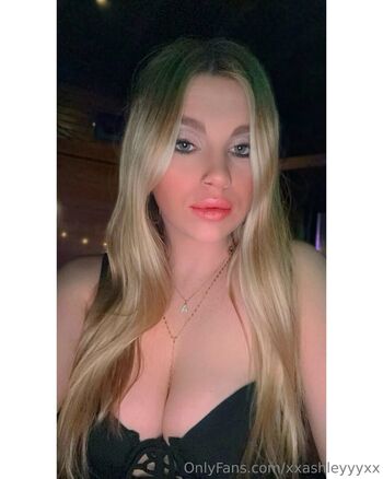 xxashleyyyxx Leaked Nude OnlyFans (Photo 12)