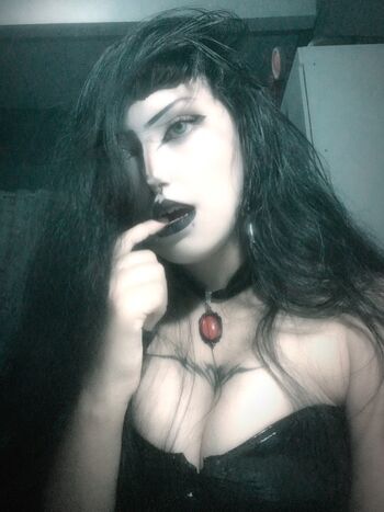 xxoxo_creep18 Leaked Nude OnlyFans (Photo 4)