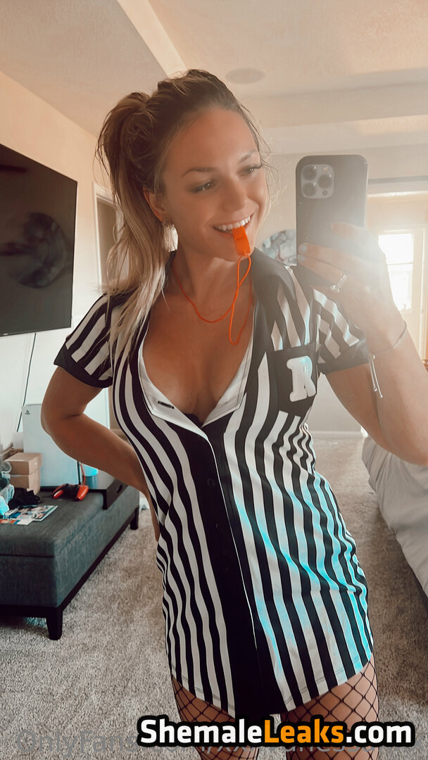 Vanessa / x.x.x.vanessa.x.x.x / xxxvanessaxxx Nude OnlyFans (Photo 93)
