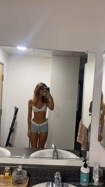 yaniekaaa