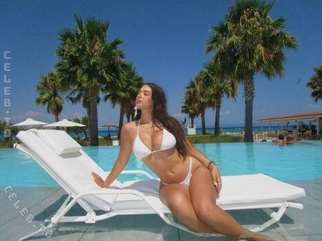 Yasminelucyy