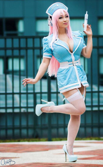 Yaya Han