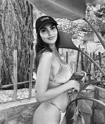 Yeliz Koc