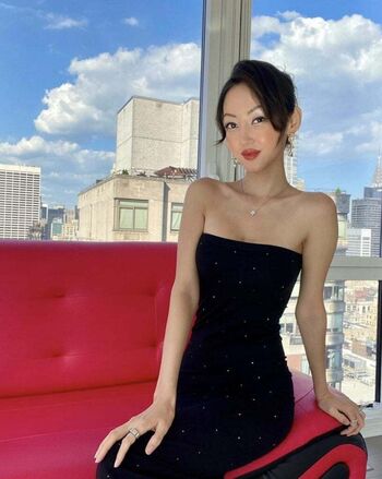 Yeonmi Park Leaked Nude OnlyFans (Photo 34)