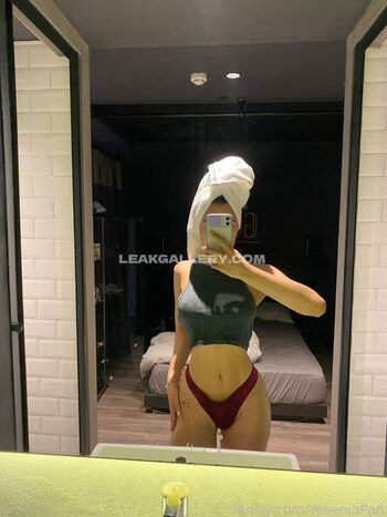 Yesenia Pan Leaked Nude OnlyFans (Photo 21)