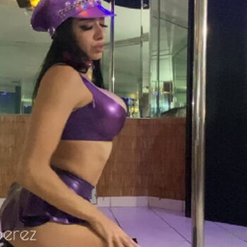 Yesenia Perez Leaked Nude OnlyFans (Photo 15)