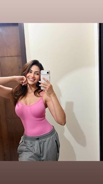 Yesha Sagar Leaked Nude OnlyFans (Photo 7)
