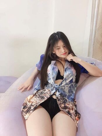 YiYi Leaked Nude OnlyFans (Photo 15)