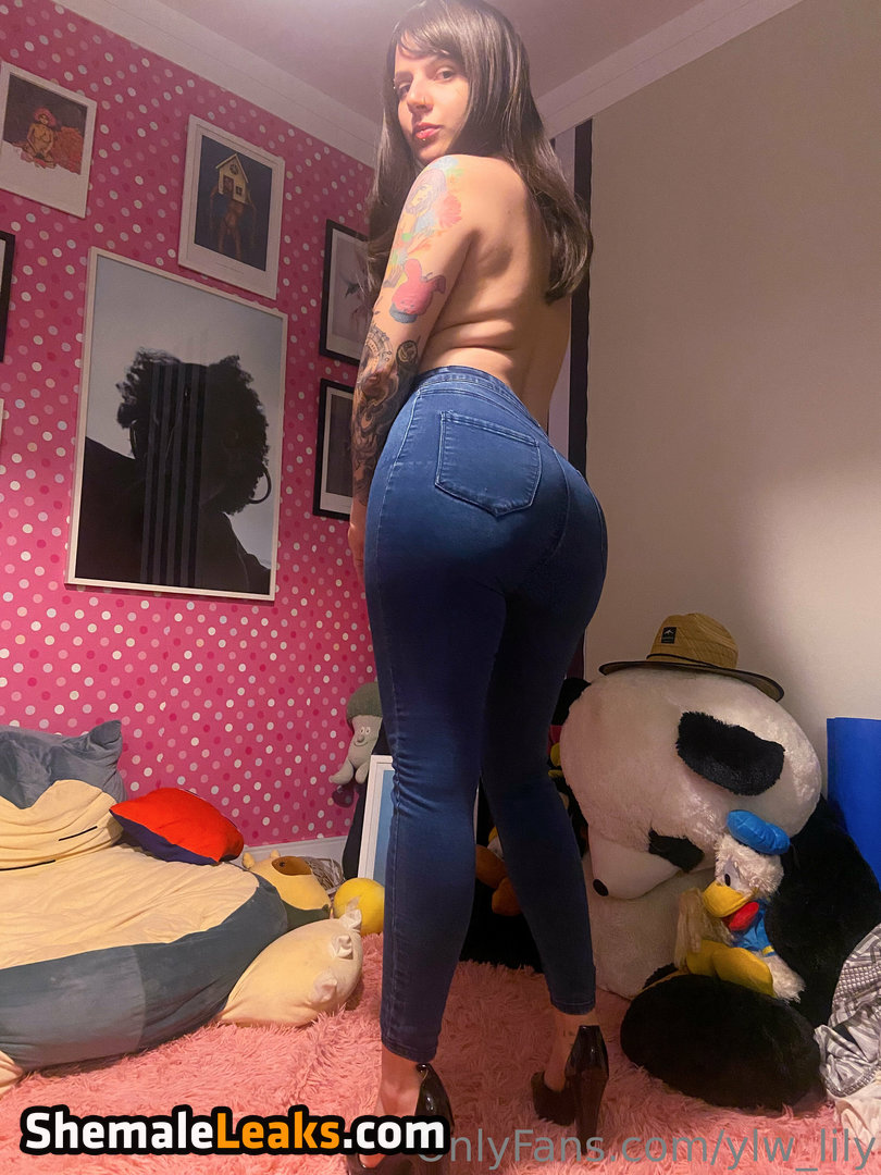 ylw_lily Nude OnlyFans (Photo 1)