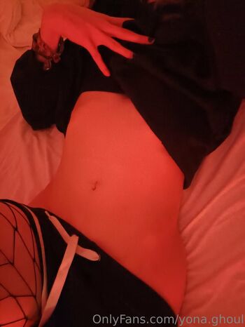 yona.ghoul Leaked Nude OnlyFans (Photo 26)